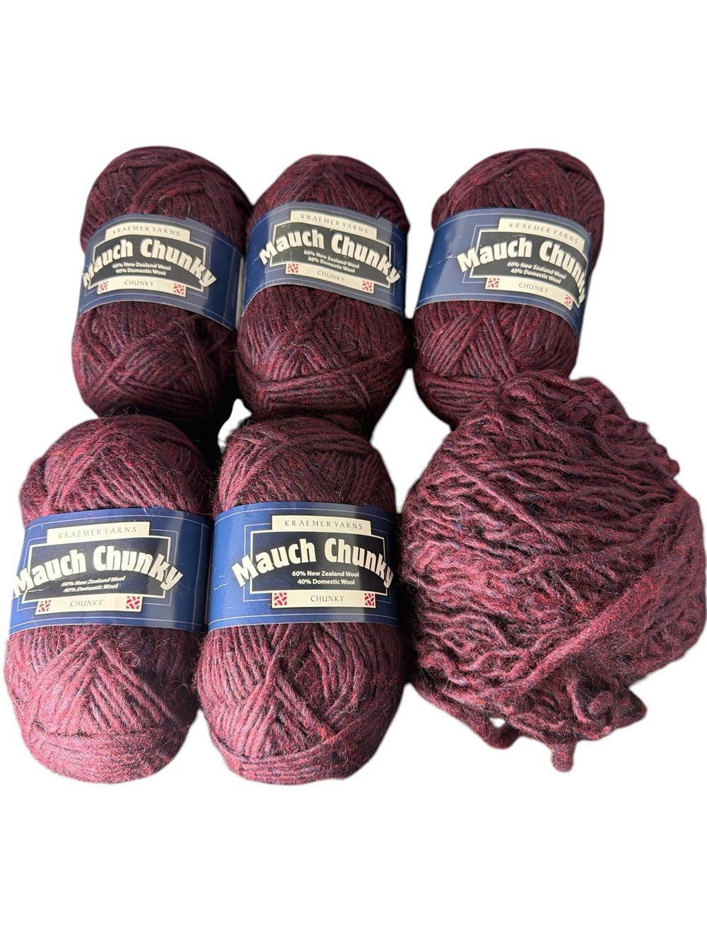 Kraemer Mauch Chunky Yarn lot Color eggplant 60% New Zealand wool 40% domestic